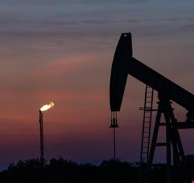 ارتفاع أسعار النفط وبرميل برنت يتجاوز 100 دولار