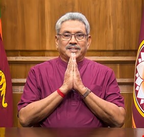 مسؤول سريلانكي: المخلوع يعيش كالسجين في تايلان وسيعود غدا