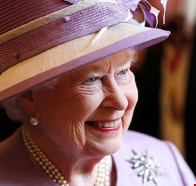 جونسون يكشف عن طلب من هيئة الإذاعة البريطانية قبيل وفاة الملكة