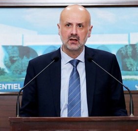 وزير الداخلية اللبناني: هدفنا حماية البلد وليس المصارف