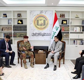 بماذا ابلغ مستشار الامن القومي العراقي قائد بعثة الناتو؟