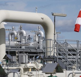 الإمارات تتفق مع ألمانيا على تزويدها بالغاز المسال والديزل