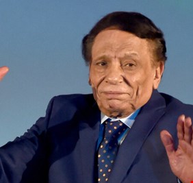 عادل إمام : كويس إنه الواحد بيقرأ نعيه وهو عايش
