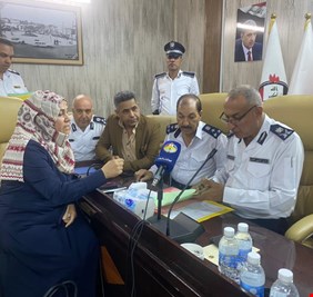 مدير المرور العام يستقبل عشرات المواطنين رفقة كبار الضباط ويستمع لمطالبهم ويوعز بتسيير معاملاتهم