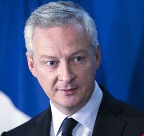 برلماني فرنسي يصف وزير المالية بـ