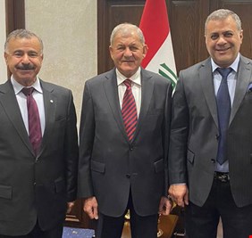 اول صورة لعبد اللطيف رشيد بعد انتخابه رئيساً للجمهورية