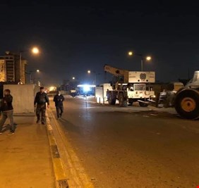 القوات الأمنية تفتح جسر الجمهورية وسط بغداد