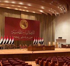 بالفيديو.. لحظة دخول وزراء حكومة السوداني لمجلس النواب