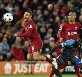 دوري الأبطال.. توتنهام إلى الدوري الثاني وصلاح يقود ليفربول لإسقاط نابولي