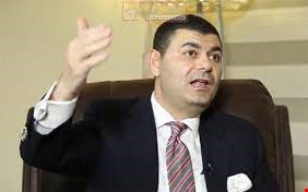 حيدر الملا.. رجليه بـ ( ...) ويعوعي!