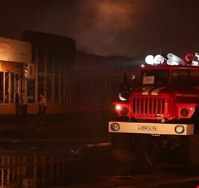 إصابات بحريق ضخم في وسط روسيا