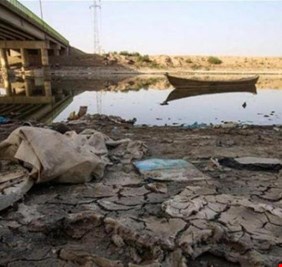 العراق يعيش اسوأ فصول الكارثة.. لا ماء فوق الأرض ولا تحتها !!