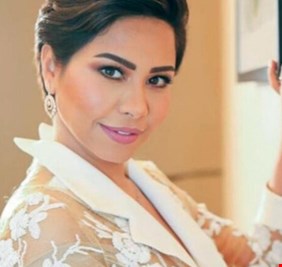 شيرين عبد الوهاب تفصل مدير أعمالها وتصدر بيانا