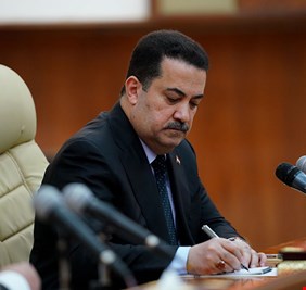 السوداني يضيق الخناق على القوى السياسية والمؤسسات الحكومية: ممنوع استقبال الأجانب!