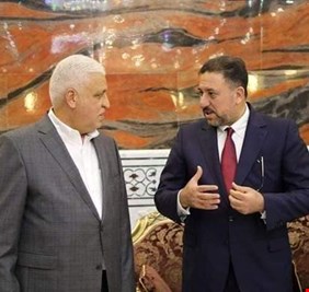 خميس الخنجر اهدى لفالح الفياض عمارة بـ 40 مليون دولار!!