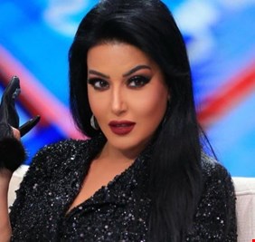 سمية الخشاب توجه رسائل شديدة اللهجة لـ شيرين عبد الوهاب بعد عودتها لطليقها