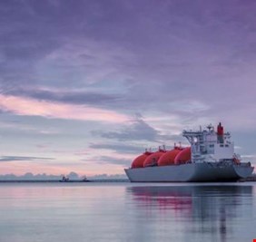 إحدى أفقر دول العالم تخفف آلام أوروبا في محنة الغاز .. من هي؟