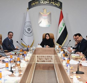 نسمع جعجعة ولا نرى طحيناً.. طيف سامي في اجتماع من اجل اتمتة الضرائب والجمارك