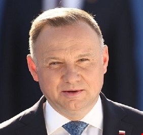 رئيس بولندا: لا شيء يشير إلى أن سقوط الصاروخ على أراضينا كان هجوما مقصودا