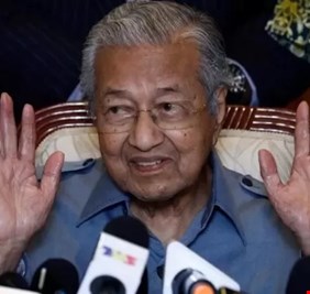 مهاتير محمد يفشل في الانتخابات النيابية الماليزية