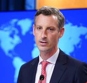 الخارجية الأمريكية تدعو إلى وقف التصعيد في سوريا