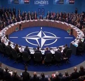 الناتو: دعم الغرب لأوكرانيا السبيل الوحيد للوصول إلى مفاوضات سلام