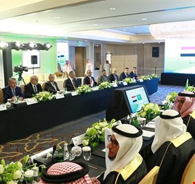 لقاء عراقي سعودي لبحث ملفي النفط والطاقة