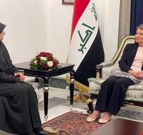 حرم رئيس الجمهورية تلتقي وزيرة الاتصالات هيام الياسري