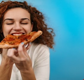العلماء يحققون ابتكارا يمكنه جعل البيتزا أفضل بالنسبة لك!