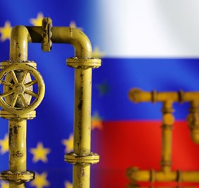 سقف لسعر النفط الروسي.. الاتحاد الأوروبي قاب قوسين من اتخاذ قرار