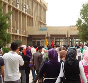 دعوات الى إيقاف التلاعب بالأسعار الجهنمية في الجامعات والكليات الأهلية في ذي قار ومطالبات لمجلس الوزراء لوضع حد لهذا التلاعب