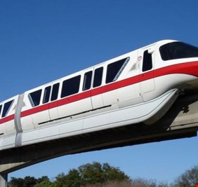 وزير النقل يعلن عن مشروع قطار بغداد المعلق و14 محطة للركاب