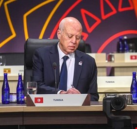 قيس سعيّد: تونس ترفض الانحياز لتحالف ضد آخر وتنأى عن سياسة المحاور