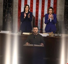 زيلينسكي مخاطباً الكونغرس الأمريكي: 