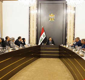 الحكومة تكشف عن جلسة طارئة لمناقشة إرتفاع الدولار في السوق