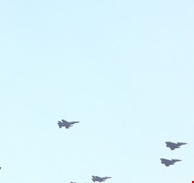 الجيش المصري يدمر 