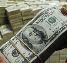 أسعار الدولار تستقر عند هذه المستويات في السوق العراقية