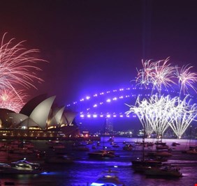 نيوزيلندا أول دولة تحتفل بالعام الجديد 2023