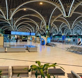 حقيقة توقف الرحلات الجوية في مطار بغداد الدولي