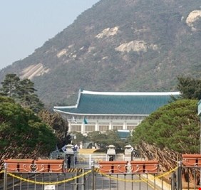 مسيرة شمالية تخترق الحظر وتقترب من المكتب الرئاسي في سيئول