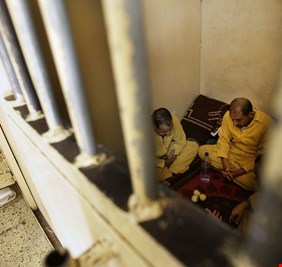 تفاصيل جديدة في ملف الفساد بإطعام السجناء في العراق.. من هي الشركات المتهمة ؟