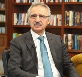 السليمانية تتفجر من الداخل بعد تصريحات ملا بختيار