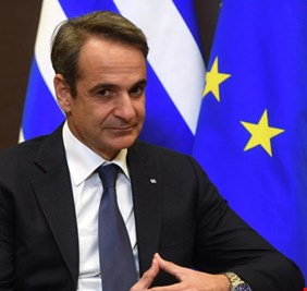 رئيس الوزراء اليوناني يستبعد انجراف العلاقات اليونانية التركية نحو صراع مسلح