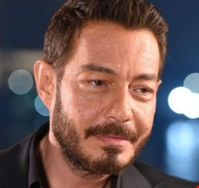 أحمد زاهر يكشف تفاصيل موته وعودته للحياة من جديد