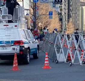 اعتقال مواطن نيوزيلندي في طوكيو لمهاجمته حارسا في القصر الإمبراطوري