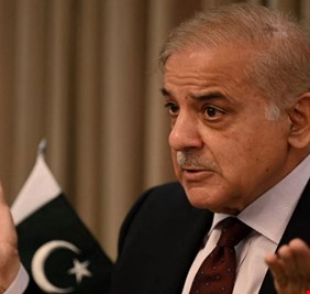 رئيس وزراء باكستان يقترح على الهند إجراء محادثات سلام بوساطة إماراتية