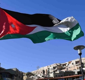 الأردن.. مجلس النواب يفصل أحد نوابه بسبب رسالة إلى 