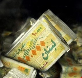 بعد العراق.. الدولار في لبنان يسجل أعلى مستوى بتاريخ البلاد