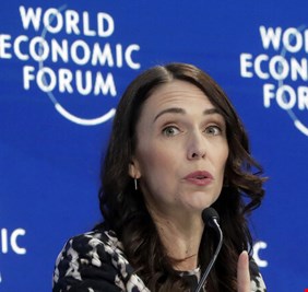 من سيشغل منصب رئيس وزراء نيوزيلندا بعد استقالة جاسيندا أرديرن؟