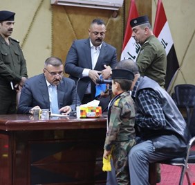 الشمري يواصل لقاءاته مع الفعاليات الاجتماعية و يؤكد دعمه لاسر شهداء الداخلية